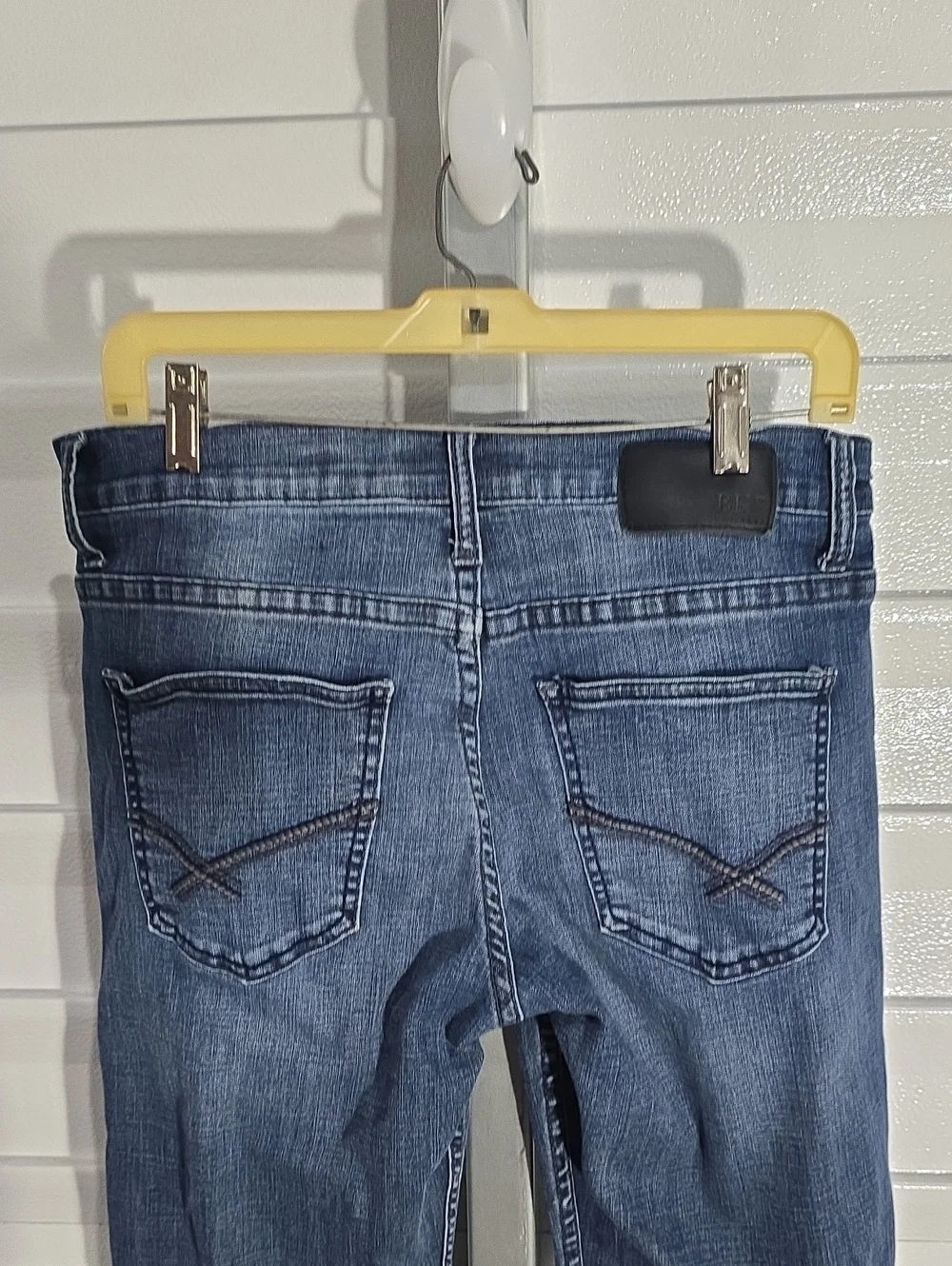 BKE Men's Straight Jeans in Dark Blue Wash Size‎ 33 X 34